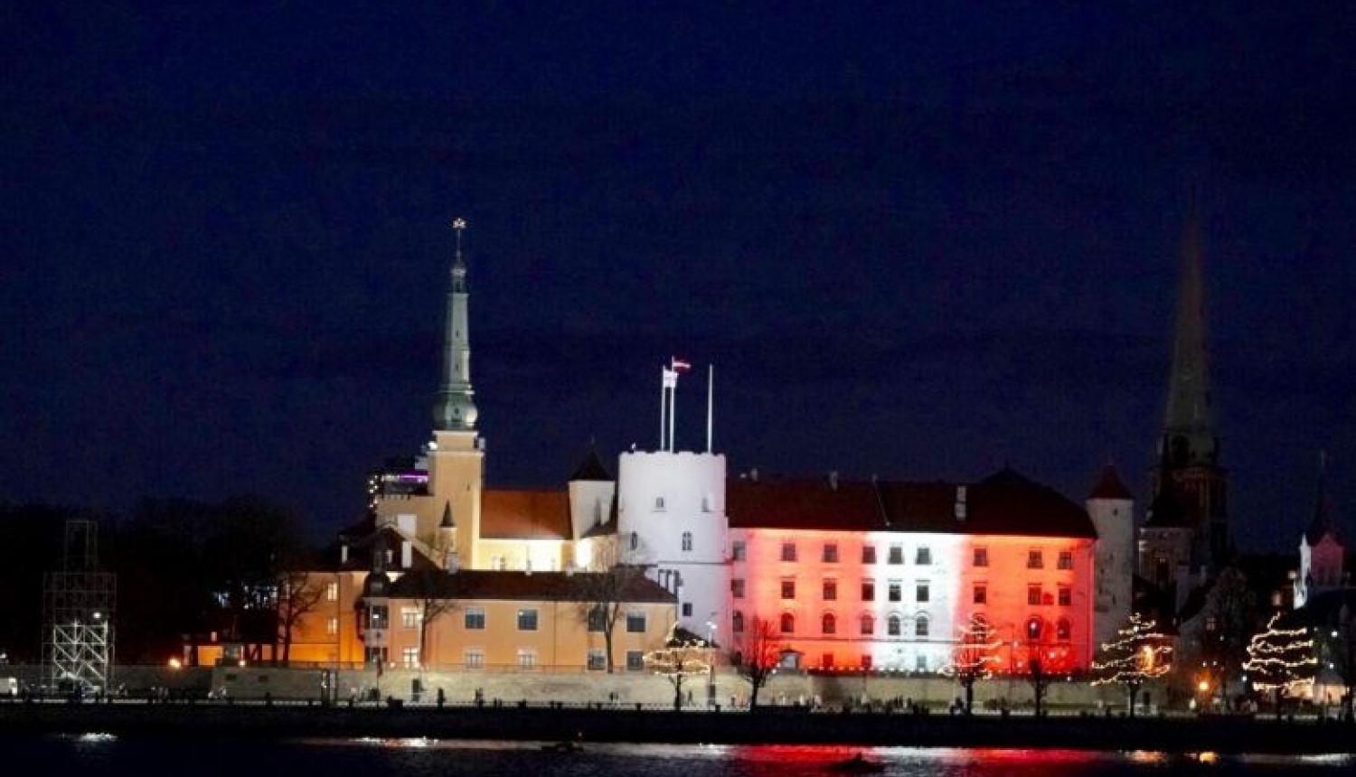 Ārvalstu vadītāji sveic Latvijas tautu valsts proklamēšanas simtajā gadadienā