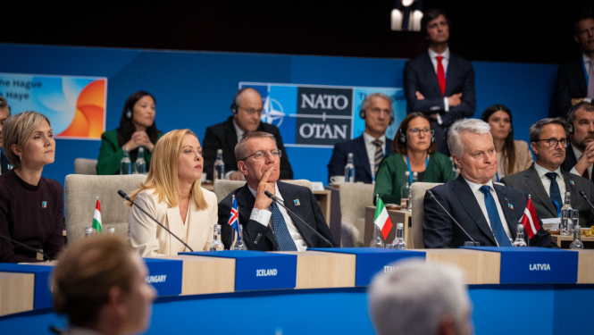 Valsts prezidents Edgars Rinkēvičs vada Latvijas delegāciju NATO samitā Hāgā, Nīderlancē