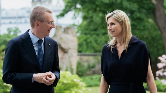 Valsts prezidents tiekas ar Viņas Majestāti Nīderlandes karalieni Maksimu