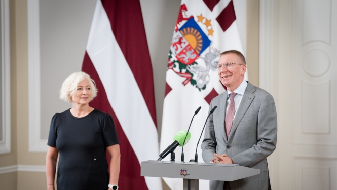 Valsts prezidenta Edgara Rinkēviča un Saeimas priekšsēdētājas Daigas Mieriņas tikšanās un preses konference