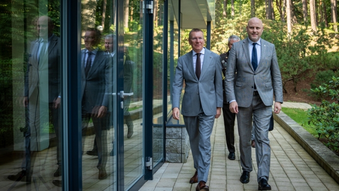 Valsts prezidenta Edgara Rinkēviča un Ministru prezidenta Andra Kulberga tikšanās un preses konference
