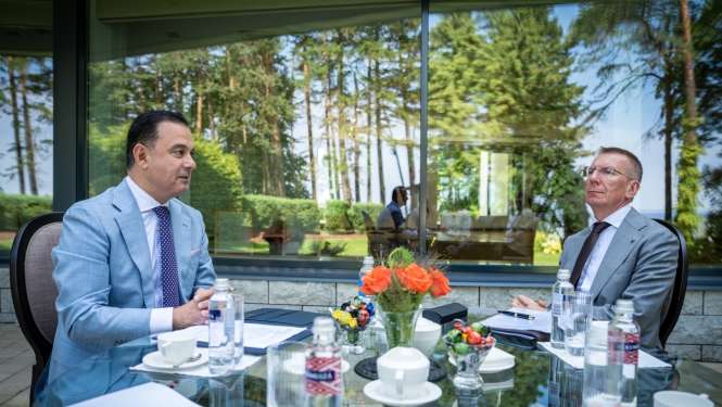 05.08.2026. Valsts prezidenta Edgara Rinkēviča tikšanās ar veselības ministru Hosamu Abu Meri