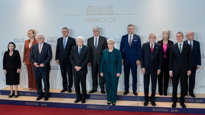 Valsts prezidents Edgars Rinkēvičs Slovēnijas Republikas pilsētā Brdo pie Kraņas piedalījās Arajološas grupas (Arraiolos Group) sanāksmē