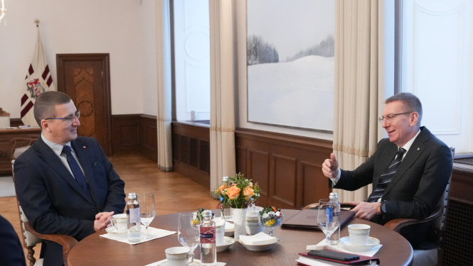 Valsts prezidents tiekas ar Jēkabpils novada pašvaldības priekšsēdētāju Raivi Ragaini