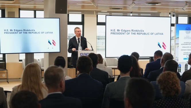 Valsts prezidents Edgars Rinkēvičs piedalās Latvijas – Igaunijas biznesa forumā 
