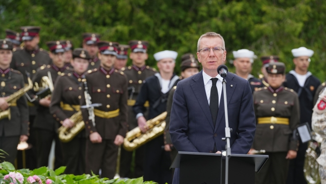 14.06.2026. Valsts prezidents Edgars Rinkēvičs piedalās Komunistiskā genocīda upuru piemiņas dienas atceres pasākumā Gulbenes dzelzceļa stacijā