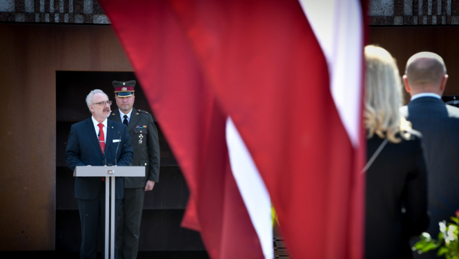 14.06.2023. Valsts prezidents Egils Levits pie memoriāla "Vēstures taktīla"