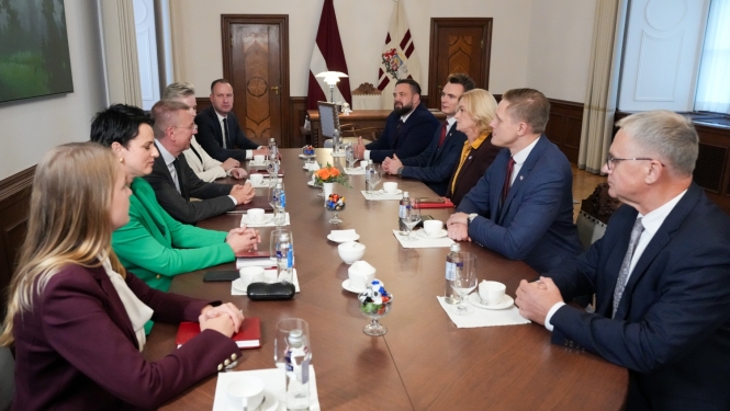 Valsts prezidents tiekas ar “Nacionālā apvienība „Visu Latvijai!” – „TB/LNNK”” pārstāvjiem