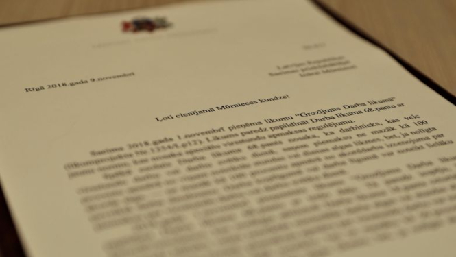 Valsts prezidents nodod Saeimai otrreizējai caurlūkošanai grozījumu Darba likumā