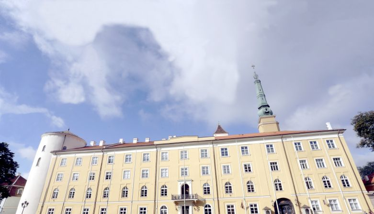 Valsts prezidenta kanceleja ir pieprasījusi VNĪ skaidrot iepirkumu par mēbelēm Rīgas pilij