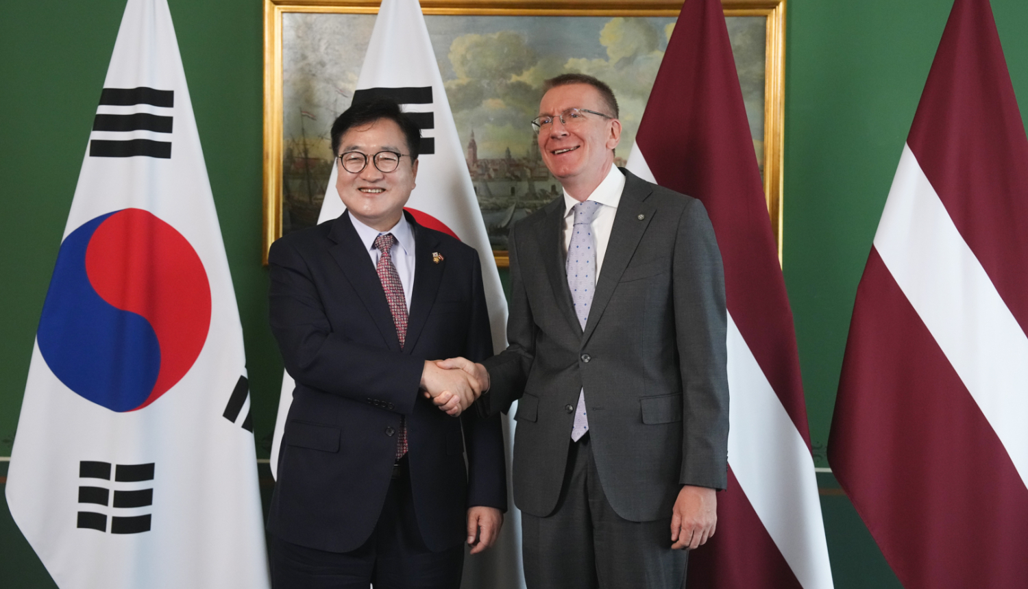 28.05.2025. Valsts prezidenta Edgara Rinkēviča tikšanās ar Korejas Republikas Nacionālās asamblejas priekšsēdētāju Vonsiku Vu