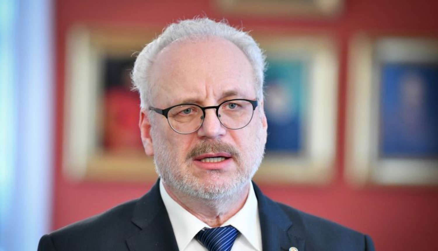 Valsts prezidents ar Ministru prezidentu un Saeimas priekšsēdētāju pārrunās plānu stingrāku ierobežojumu ieviešanai Covid-19 izplatības apturēšanai