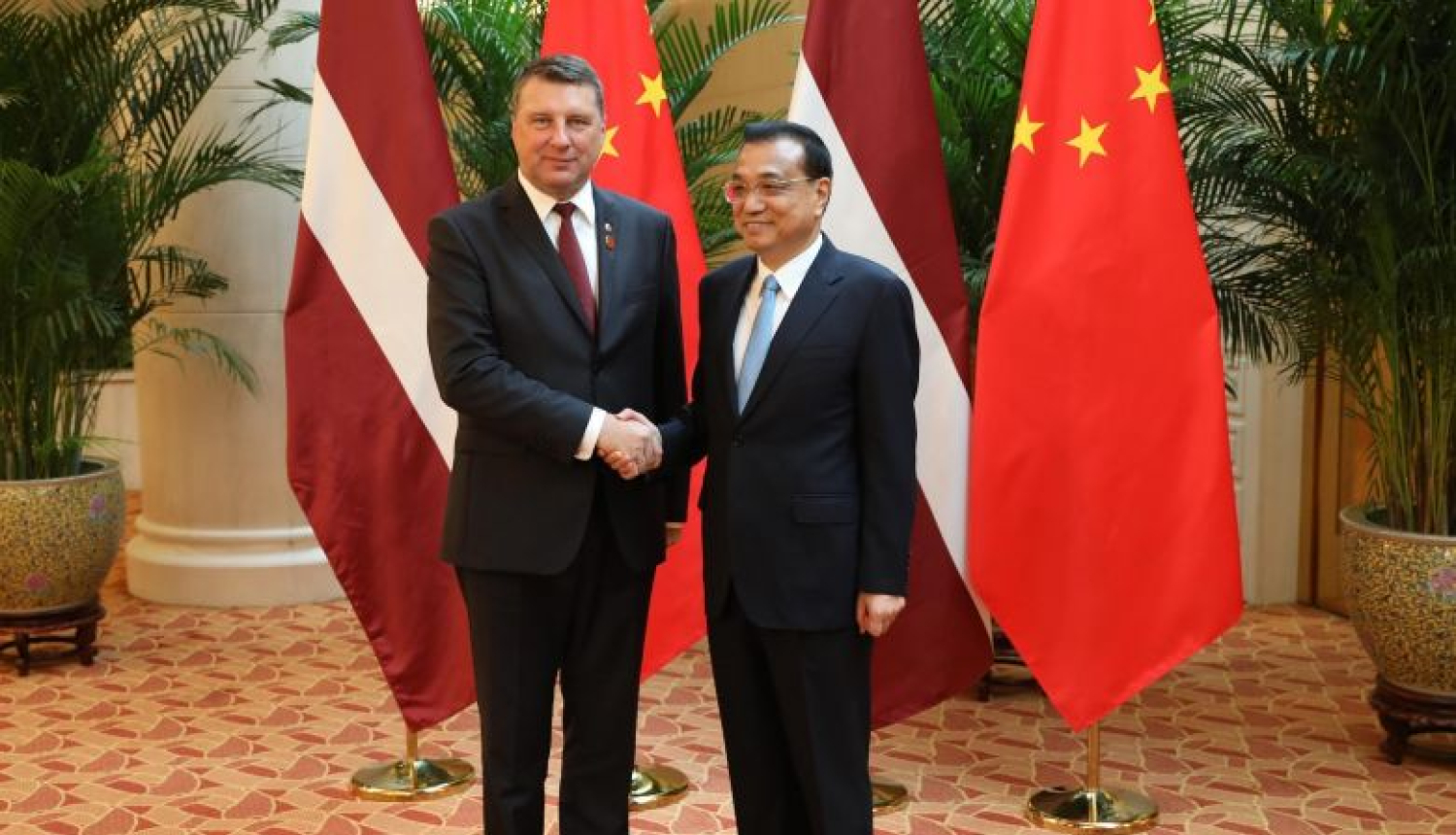 Valsts prezidents Pekinā tiekas ar Ķīnas premjerministru