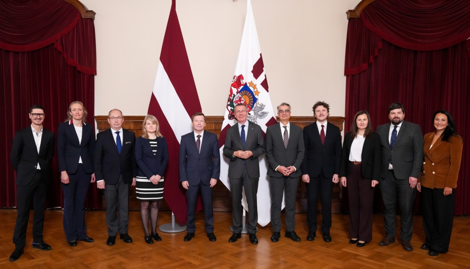 Valsts prezidents tiekas ar Valsts konkurētspējas komisijas locekļiem