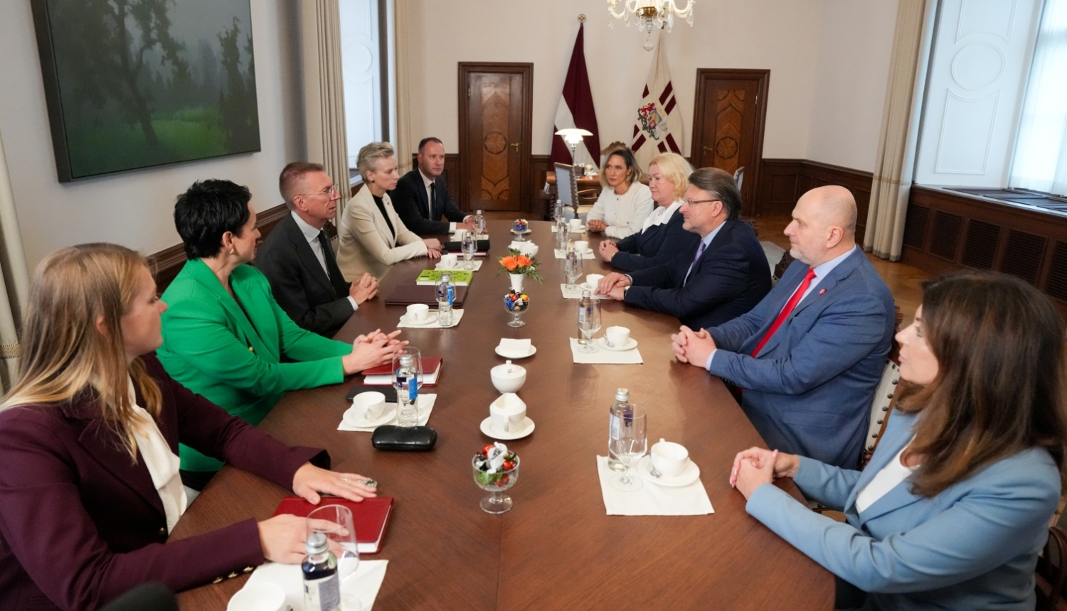 Valsts prezidenta Edgara Rinkēviča tikšanās ar partijas “Latvija pirmajā vietā” pārstāvjiem
