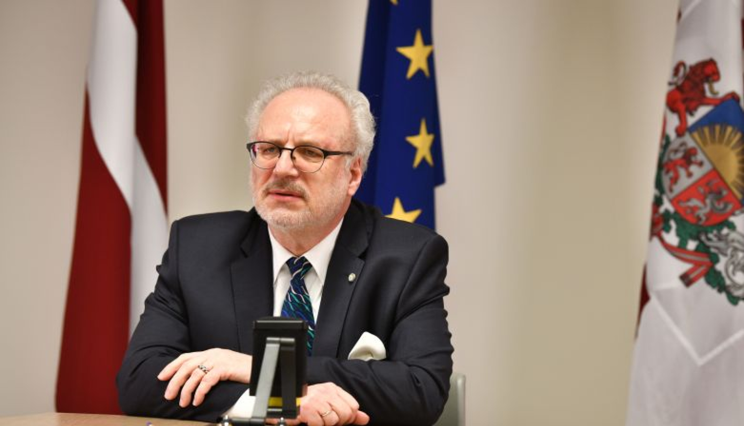 Valsts prezidents un Ineta Ziemele pārrunā aktuālos Eiropas konstitucionālo tiesību politikas jautājumus