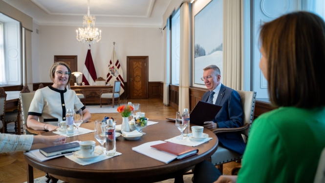 03.08.2026. Valsts prezidenta Edgara Rinkēviča tikšanās ar Mākslīgā intelekta centra direktori Gunu Puci 