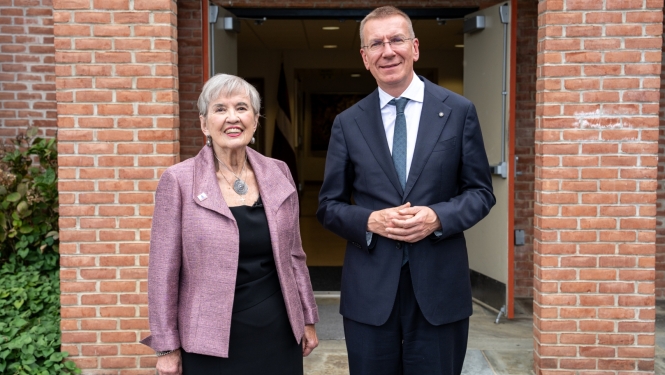 FOTO: Valsts prezidents Edgars Rinkēvičs apmeklē Latviešu muzeju Rokvilē