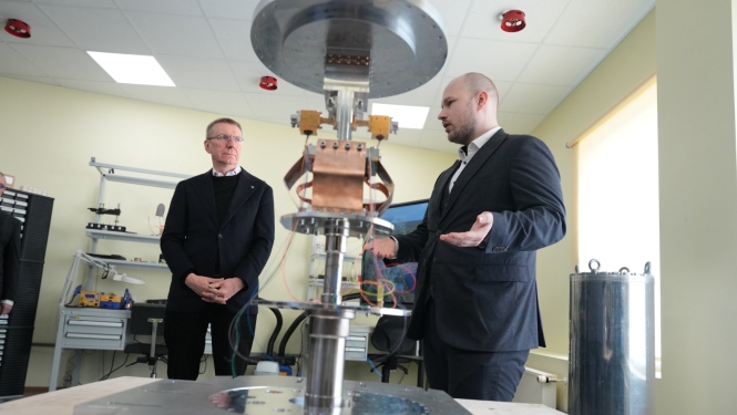 17.04.2026. Valsts prezidents Edgars Rinkēvičs apmeklē Ventspils Starptautisko radioastronomijas centru