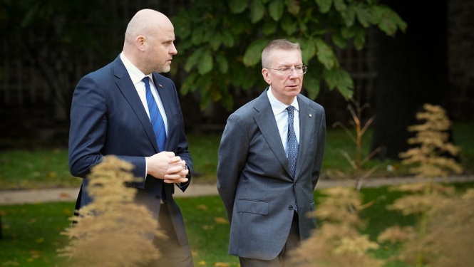 FOTO/VIDEO: Valsts prezidenta Edgara Rinkēviča un Ministru prezidenta Andra Kulberga tikšanās 