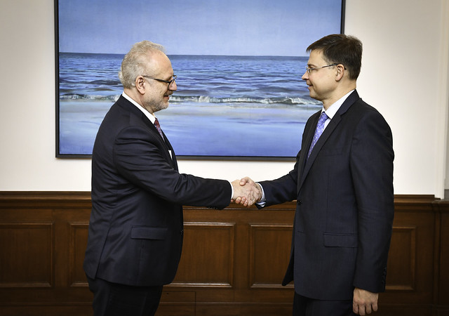 29.11.2019. Valsts prezidenta Egila Levita tikšanās ar Eiropas Komisijas izpildviceprezidentu Valdi Dombrovski