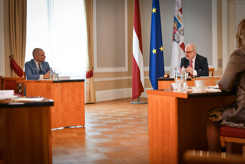 12.06.2020. Valsts prezidenta Egila Levita tikšanās ar Latvijas Tirdzniecības un rūpniecības kameras padomes priekšsēdētāju Aigaru Rostovski un valdes priekšsēdētāju Jāni Endziņu