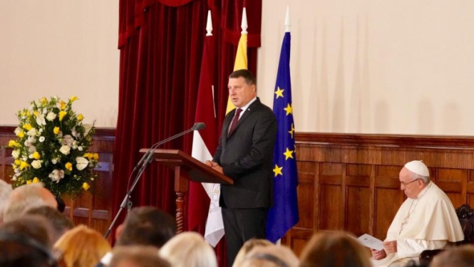 Valsts prezidenta Raimonda Vējoņa uzruna Viņa Svētībai pāvestam Franciskam Rīgas pilī