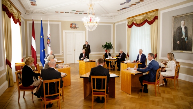 Valsts prezidents pārrunā aktuālos ārpolitikas un drošības jautājumus