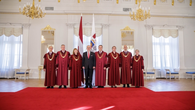 11.10.2022. Valsts prezidents Egils Levits tiekas ar Satversmes tiesas tiesnešiem. Foto autors: Dāvis Doršs, Valsts prezidenta kanceleja.