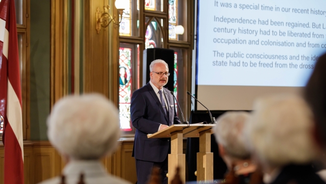 01.07.2023. Valsts prezidents Egils Levits sniedz uzrunu Latvijas Okupācijas muzeja 30 gadu jubilejas pasākumā Mazajā ģildē