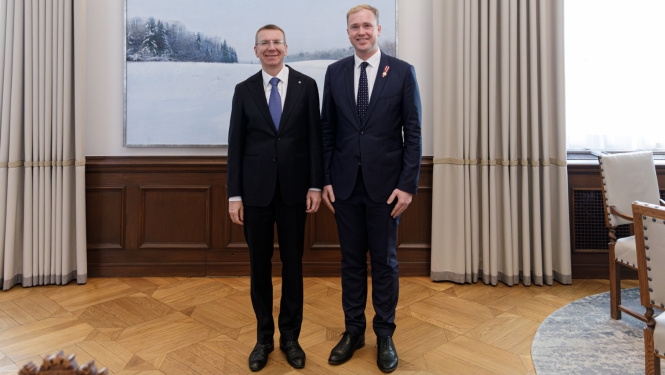 02.11.2023. Valsts prezidenta Edgara Rinkēviča tikšanās ar ekonomikas ministru Viktoru Valaini
