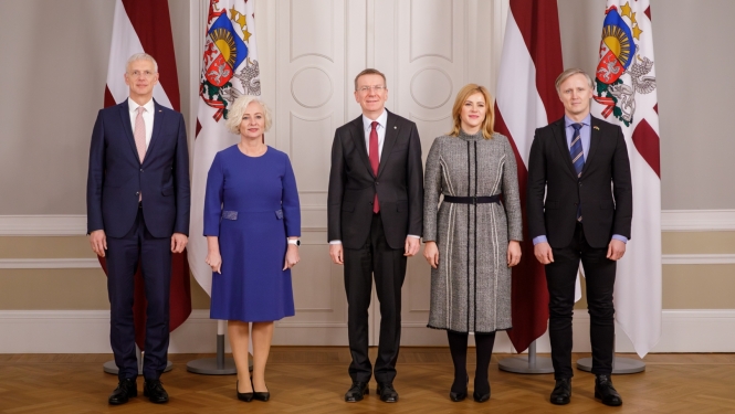 13.12.2023. Valsts prezidenta Edgara Rinkēviča tikšanās ar Saeimas priekšsēdētāju Daigu Mieriņu, Ministru prezidenti Eviku Siliņu, ārlietu ministru Krišjāni Kariņu un Saeimas Ārlietu komisijas vadītāju Rihardu Kolu