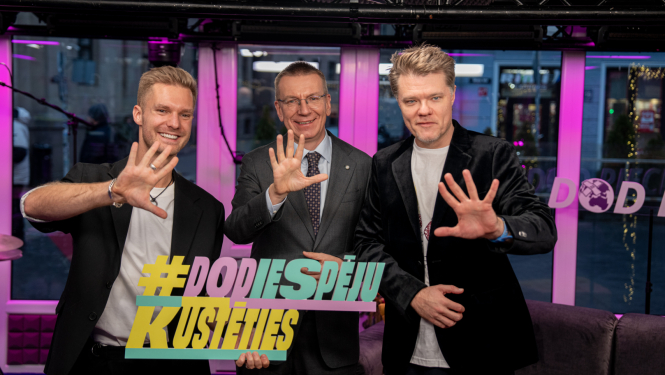 Valsts prezidents Edgars Rinkēvičs piedalās labdarības maratonā “Dod pieci! 2025”