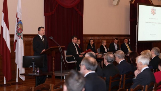 Rīgas pilī notikusi diskusija par Latvijas tiesu varai aktuālajiem jautājumiem