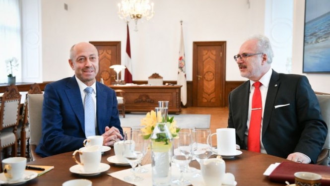 Tikšanās Rīgas pilī: Visu rīdzinieku un Latvijas iedzīvotāju labā ir jānojauc siena starp galvaspilsētu un valsti