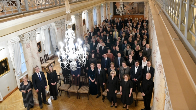 kopbilde ar pasākuma viesiem