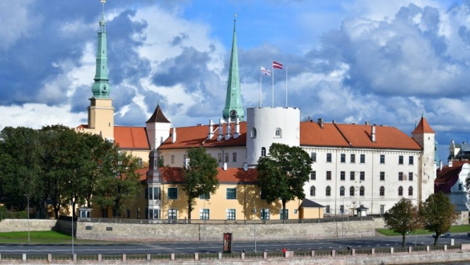 Pārcels 17. martā Rīgas pilī plānoto forumu “Nacionālā pretošanās kustība Latvijas vēsturiskajā atmiņā”
