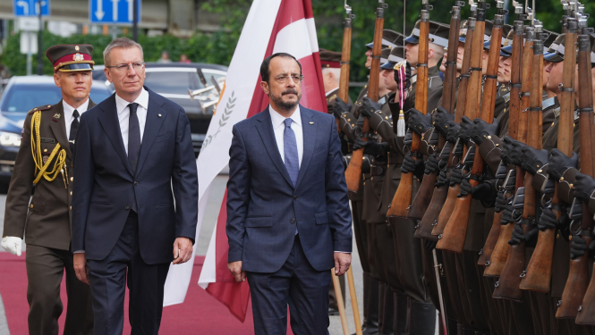 TIEŠRAIDĒ: Valsts prezidenta Edgara Rinkēviča un Kipras Republikas prezidenta Nika Hristodulida kopīga preses konference