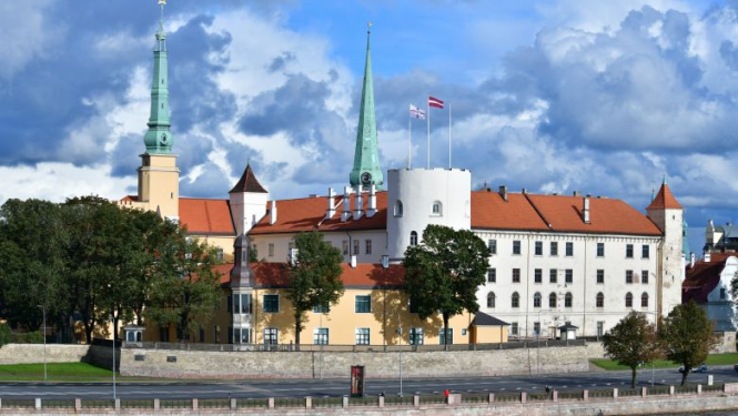“SUSTENTO” pārliecināsies par Rīgas pils pieejamību