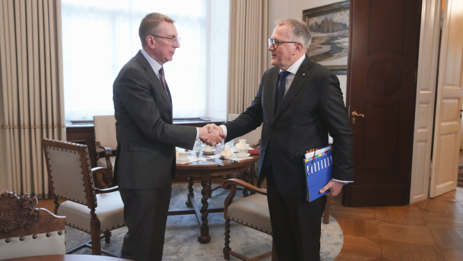 Valsts prezidents aicina finanšu ministru nekavēties ar publisko iepirkumu sistēmas pārskatīšanu