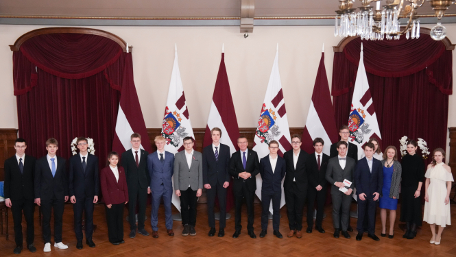 Valsts prezidents ar olimpiāžu uzvarētājiem