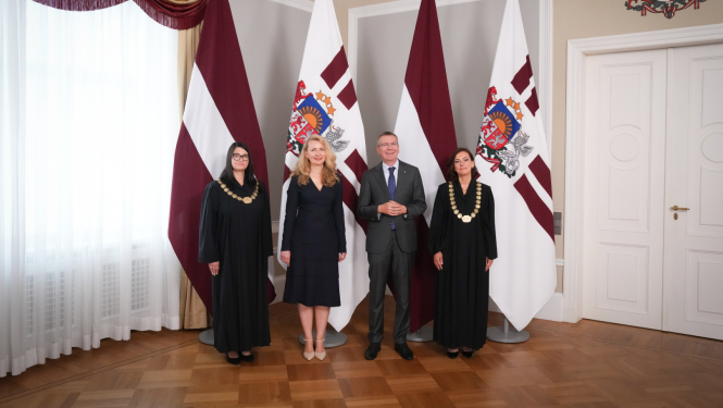 Tiesneša zvēresta un tiesneša svinīgā solījuma ceremonija