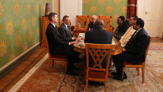 Ārkārtējo un pilnvaroto ārvalstu vēstnieku akreditācija