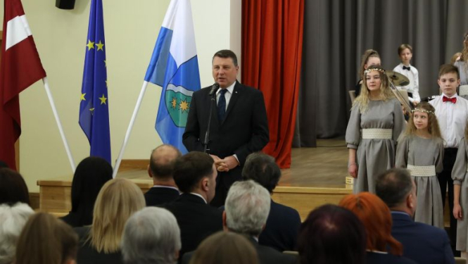 Valsts prezidents: akcija “Draudzīgais aicinājums 2019” ir mūsu iespēja sniegt savu ieguldījumu labākai izglītībai Latvijā