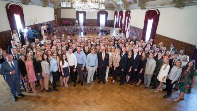 Valsts prezidents Egils Levits piedalās diskusiju forumā “Jaunieši politikā un demokrātijas attīstībā”