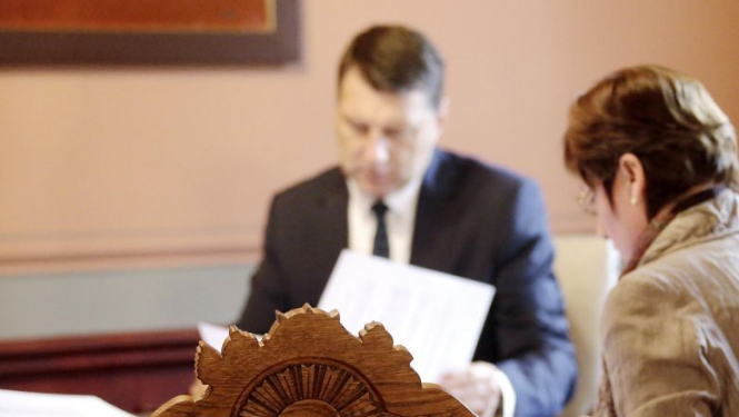 Valsts prezidents izskatījis 20 notiesāto personu apžēlošanas lūgumus