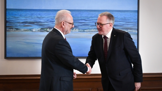 26.01.2023. Valsts prezidents Egils Levits tiekas ar finanšu ministru Arvilu Ašeradenu. Foto autors: Ilmārs Znotiņš, Valsts prezidenta kanceleja.
