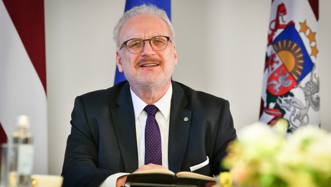 Valsts prezidents Egils Levits attālināti tiekas ar Ministru prezidentu Kiršjāni Kariņu