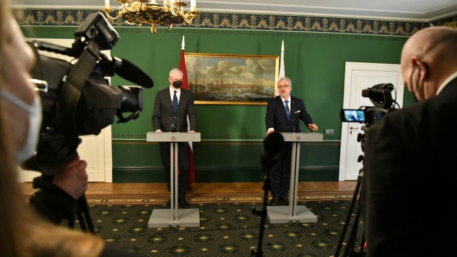 Krišjānis Kariņš un Egils Levits sniedz paziņojumus medijiem
