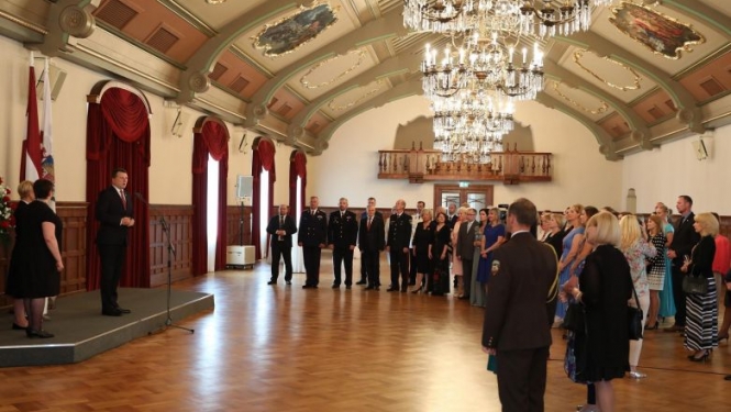 Valsts prezidents Rīgas pilīs sveic XXVI Vispārējo latviešu Dziesmu un XVI Deju svētku organizatorus